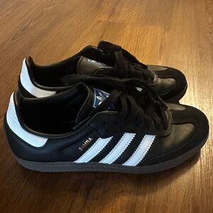 Adidas Black Samba